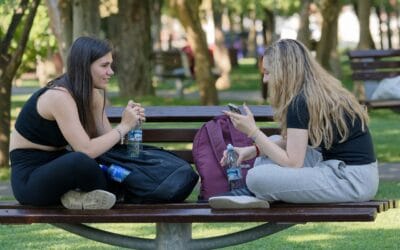 Omgaan met kritiek: tieners leren feedback geven en ontvangen